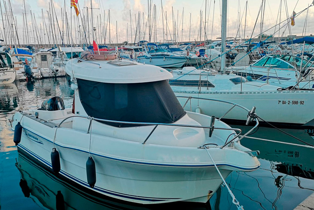 Quicksilver 640 Pilothouse